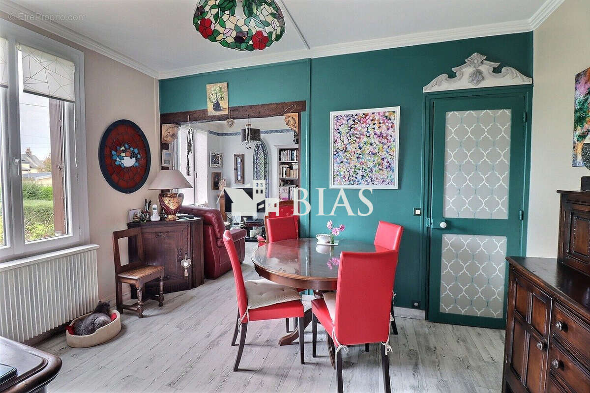 Maison à DIVES-SUR-MER