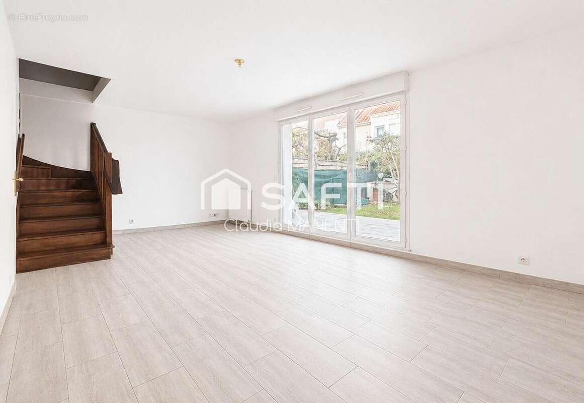 Photo 2 - Maison à MEAUX