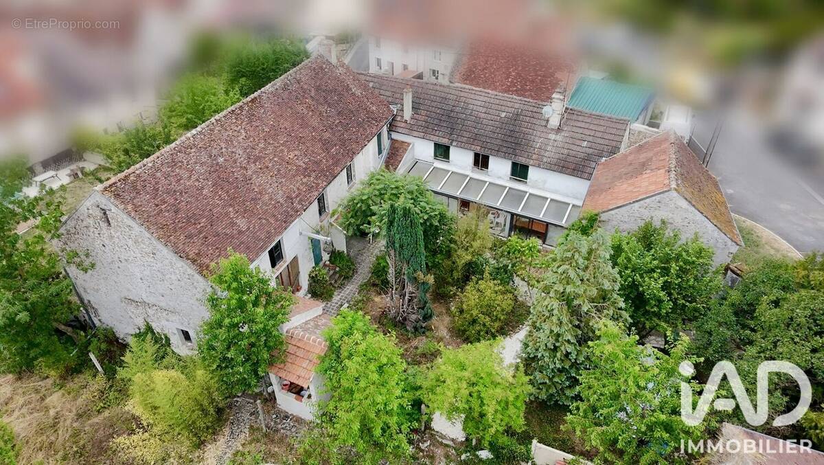 Photo 1 - Maison à SABLONNIERES