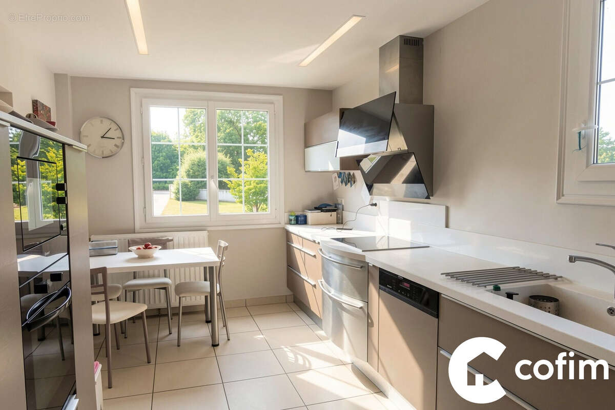 Maison 110 m² à Eysus  - photo 3