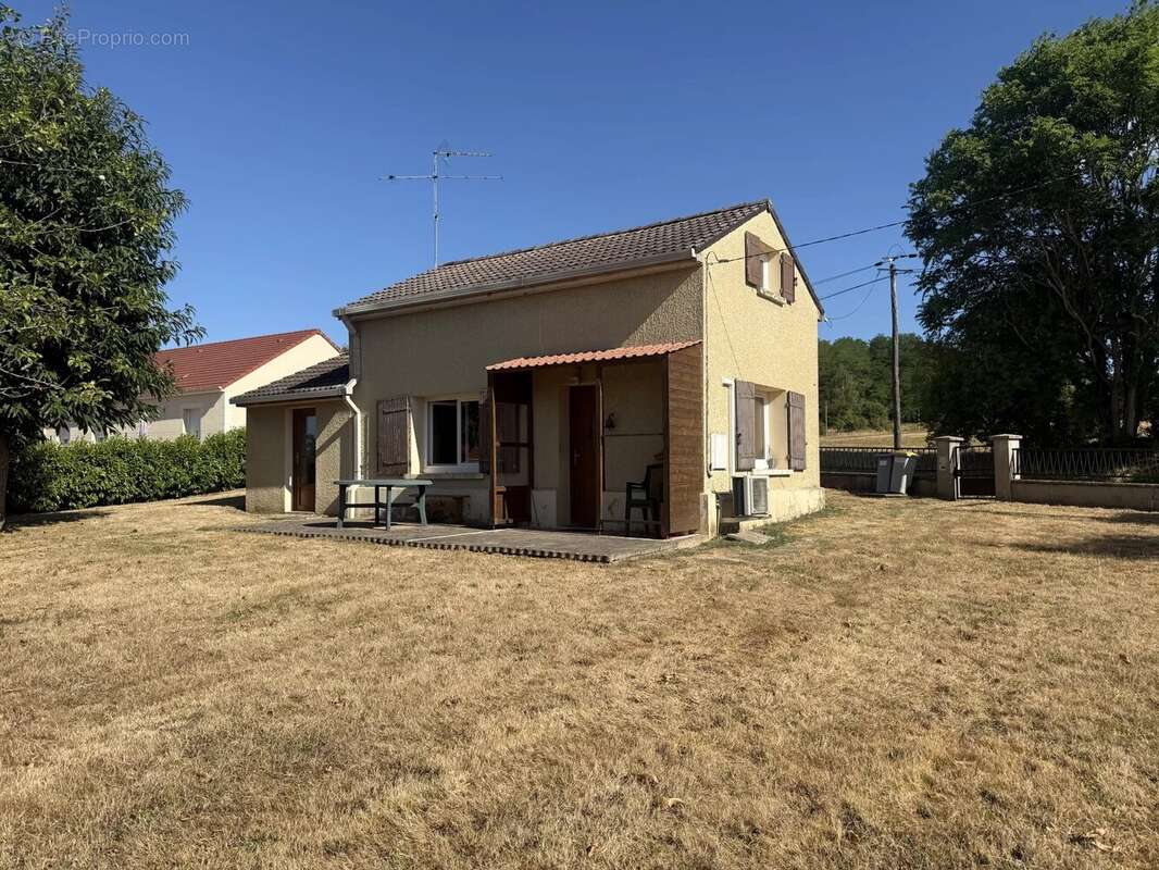 Maison à BRANNAY