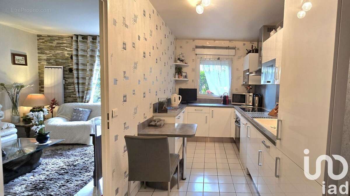 Photo 4 - Appartement à ARPAJON