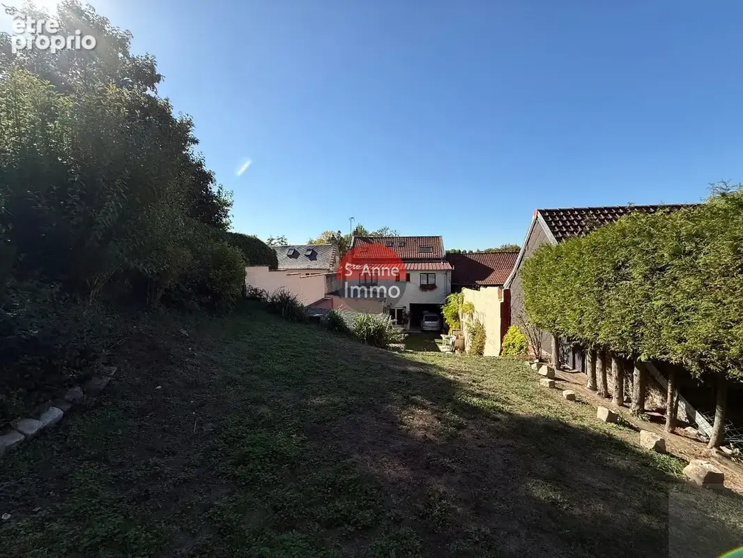 Vers-sur-selle - 160m2 - maison - 4 chambres - studio - atelier - dependances - photo 17