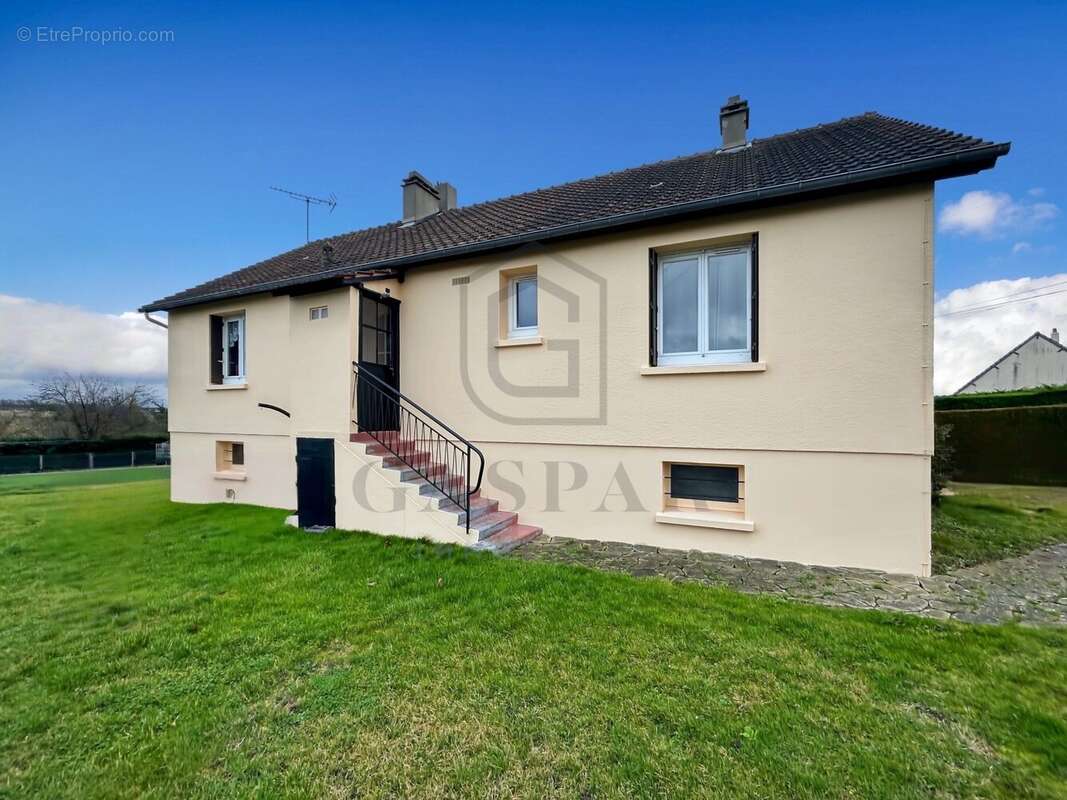 Maison à CONCHES-EN-OUCHE