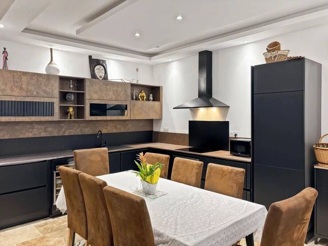 Maison à COULOUNIEIX-CHAMIERS