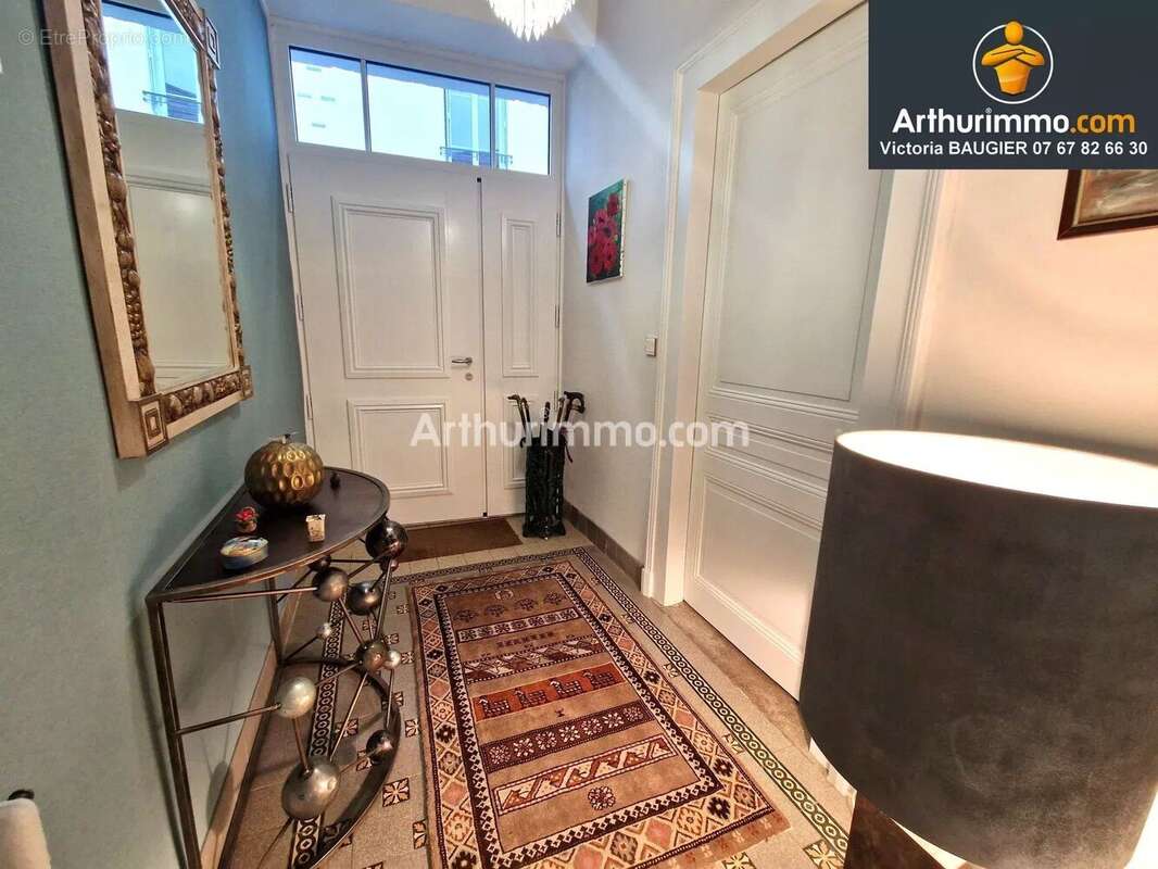 Maison à LONS-LE-SAUNIER