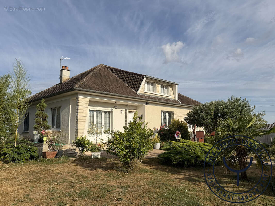 Maison 137 m² à Romilly-Sur-Seine  - photo 9