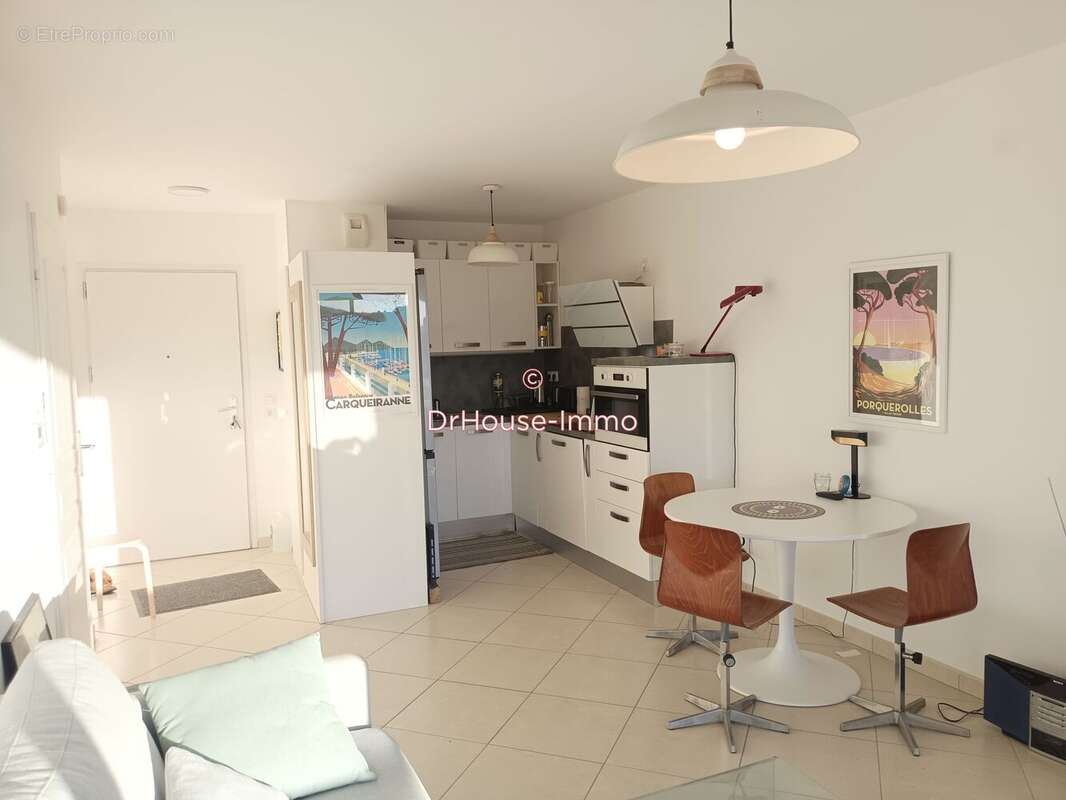 Appartement à CARQUEIRANNE