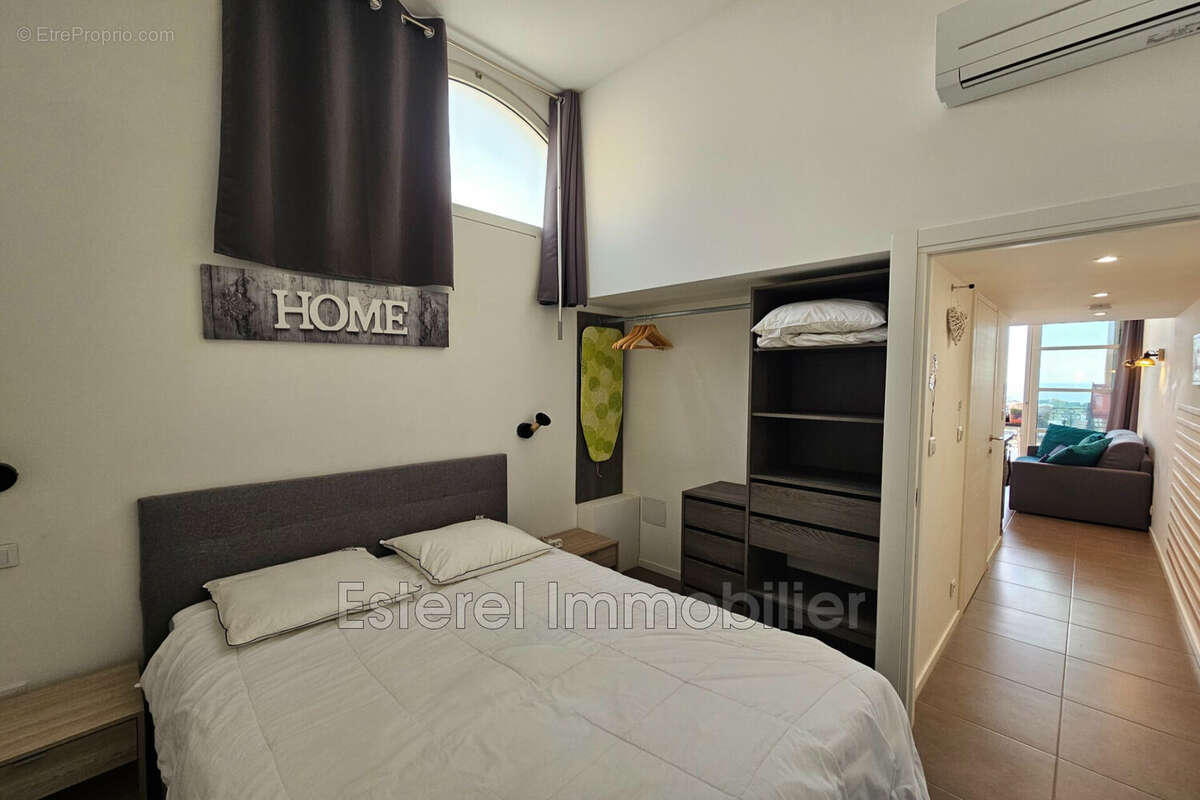 Appartement à SAINT-RAPHAEL