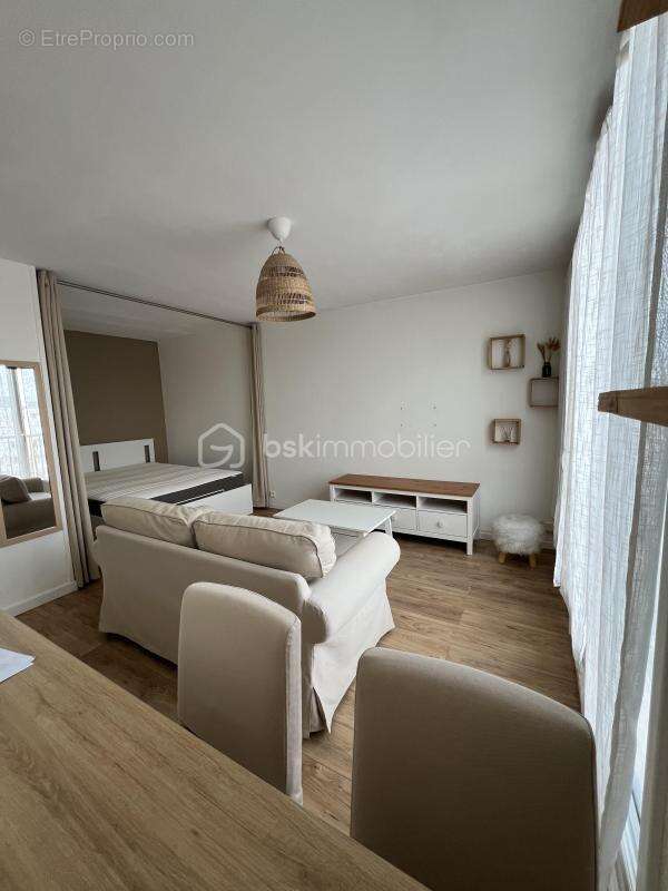 Appartement à LE PLESSIS-TREVISE