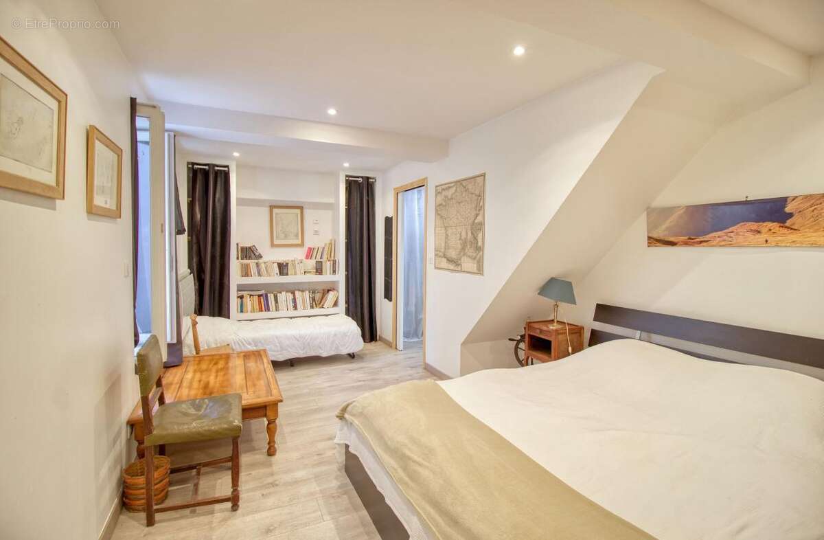 Maison à SAINT-DENIS