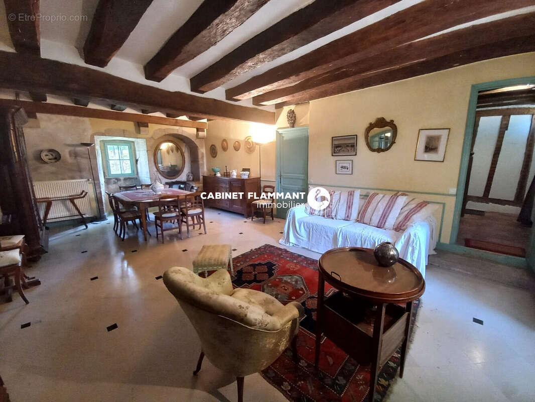 Maison à SEMUR-EN-AUXOIS