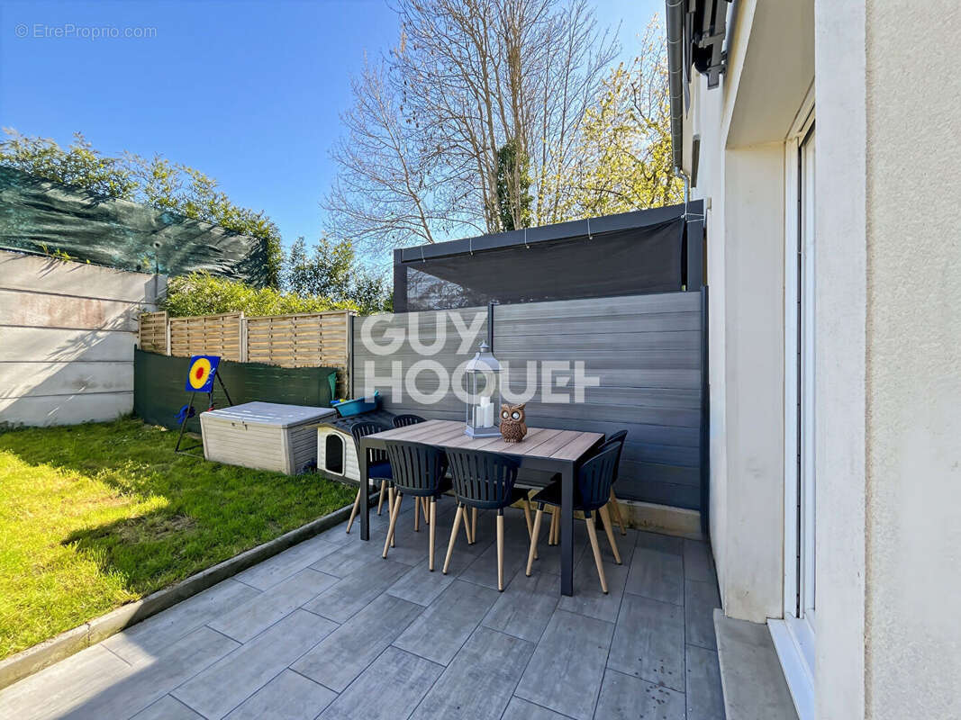 Maison à FONTENAY-TRESIGNY