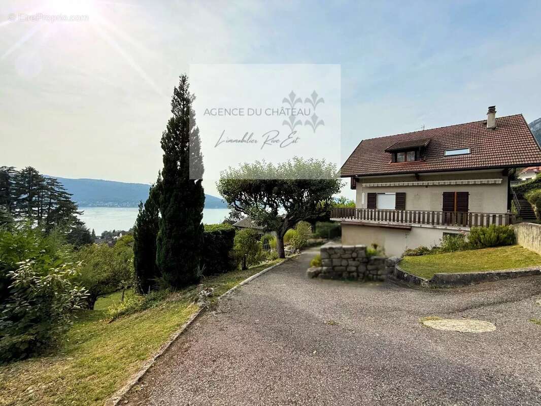 Maison à VEYRIER-DU-LAC