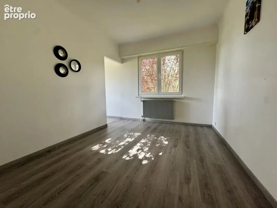 OERMINGEN  Maison familiale de 148 m² sur plus de 30 ares - photo 6