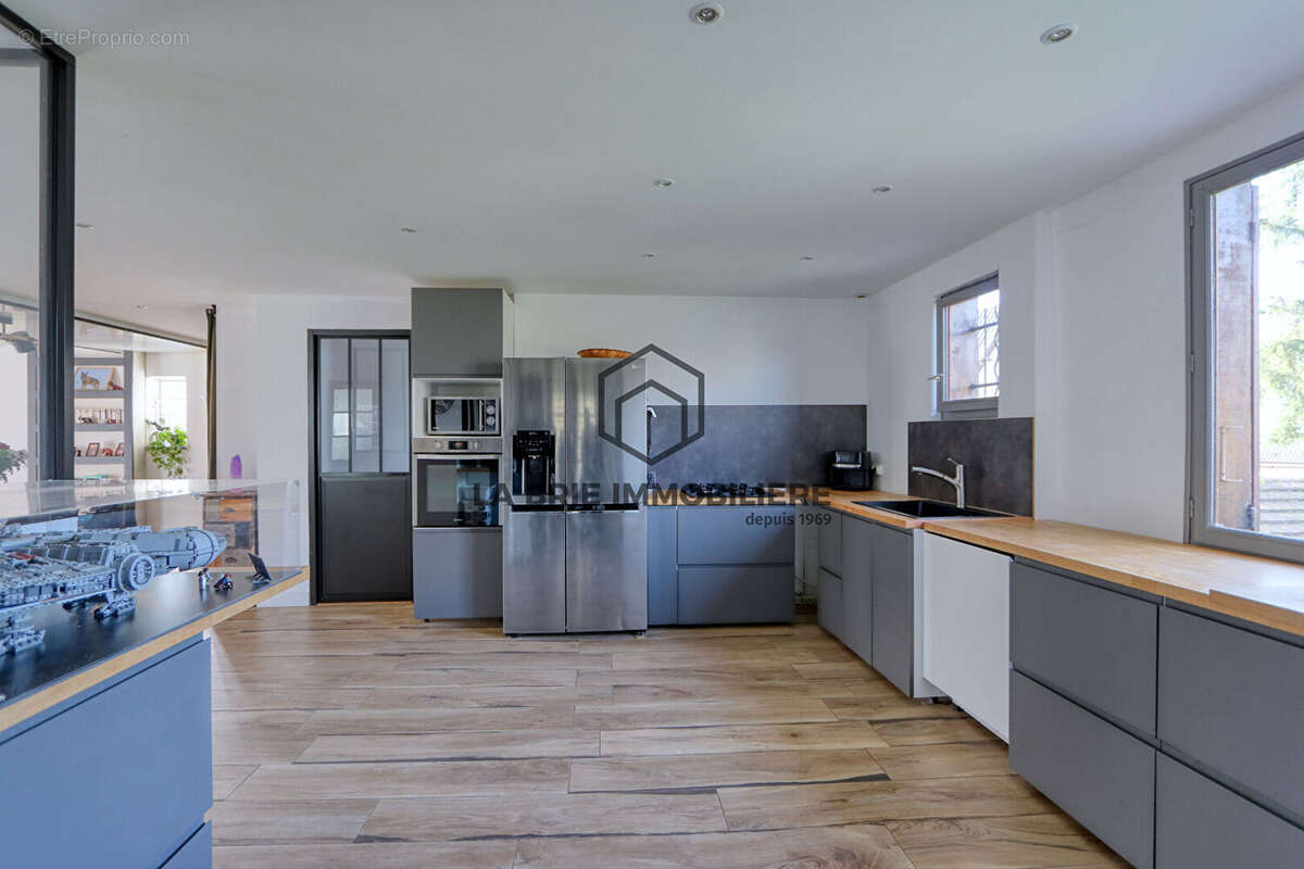 Maison à VILLECRESNES