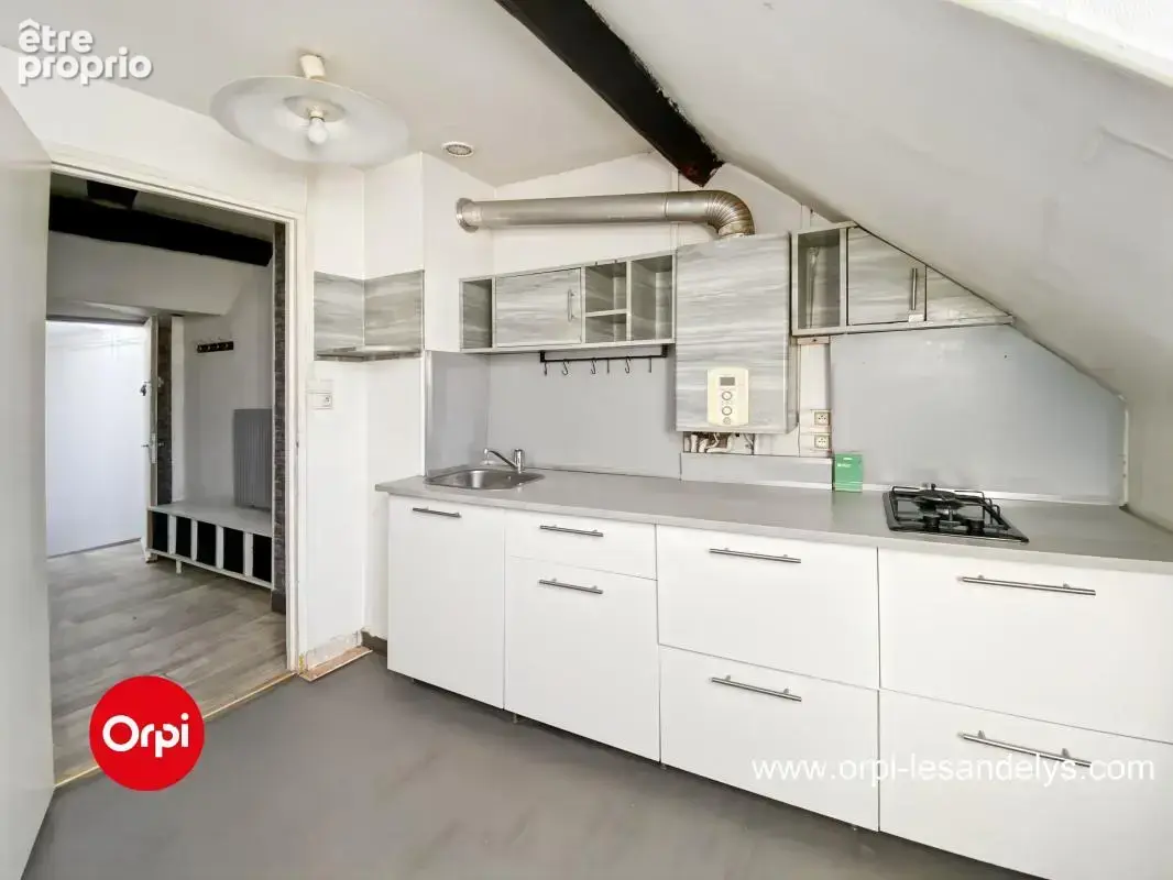 Appartement centre ville les Andelys - photo 2