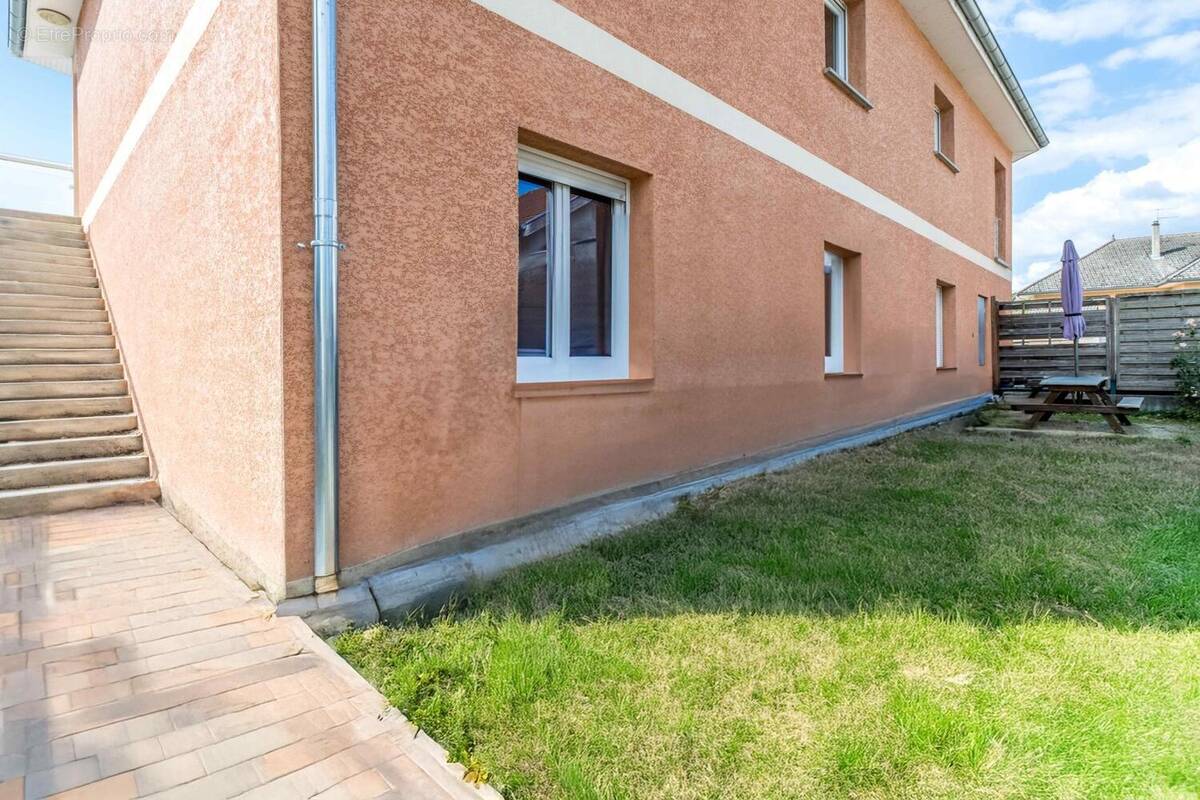 Photo 1 - Appartement à MORESTEL