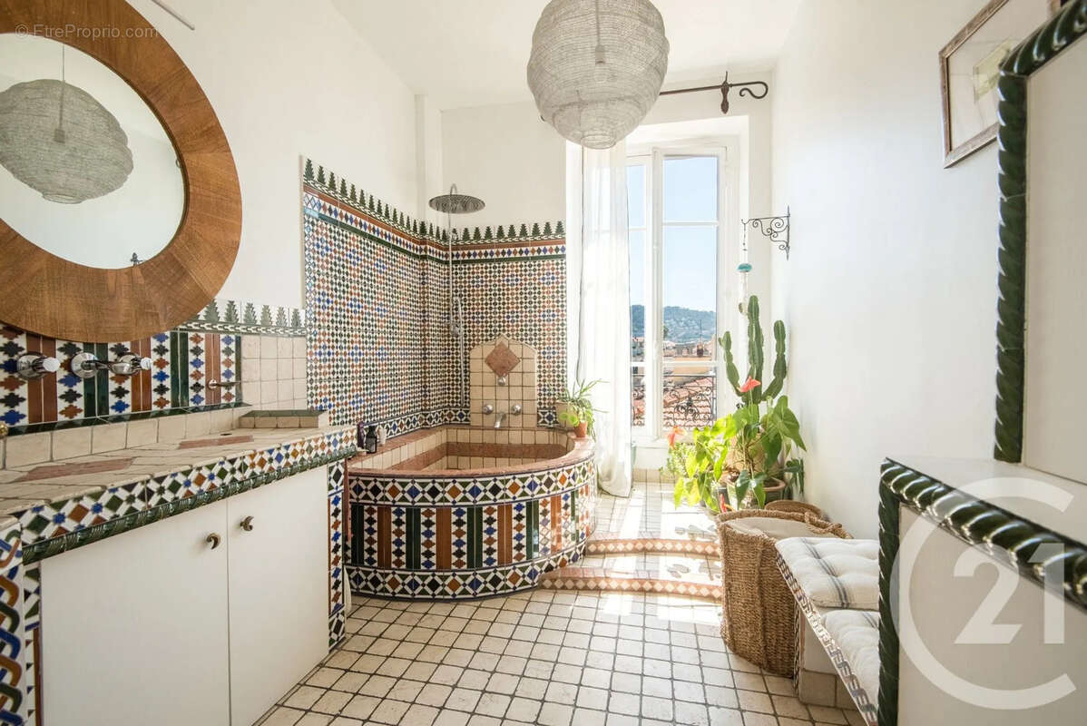 Appartement à NICE