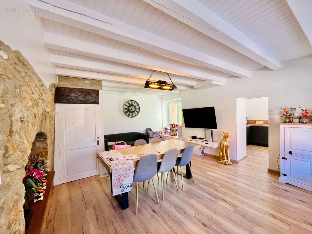Maison à CHEMAUDIN