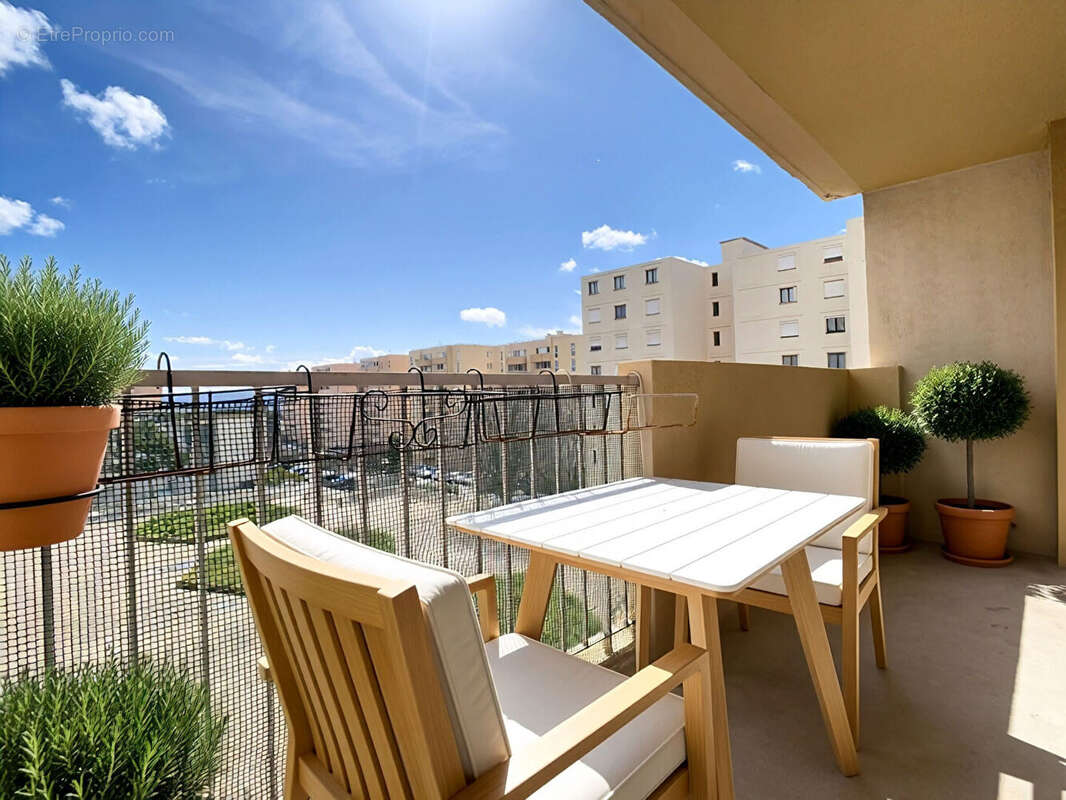Appartement à VITROLLES