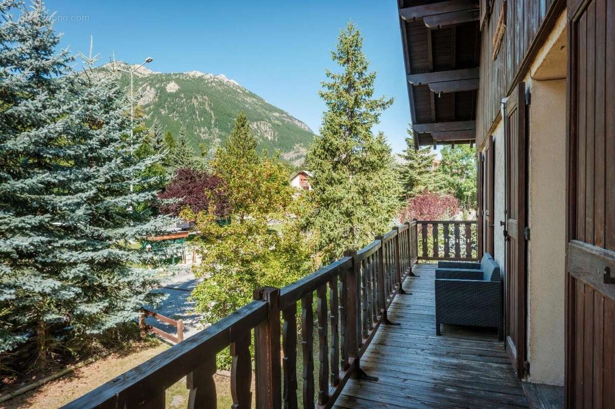 Photo 3 - Maison à LA SALLE-LES-ALPES