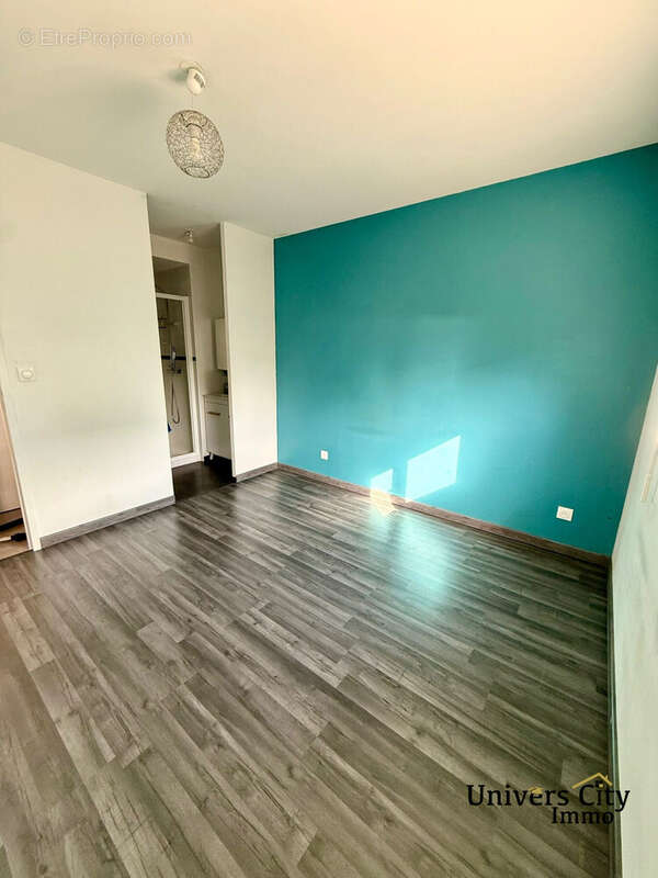 chambre RDC - Maison à NORT-SUR-ERDRE