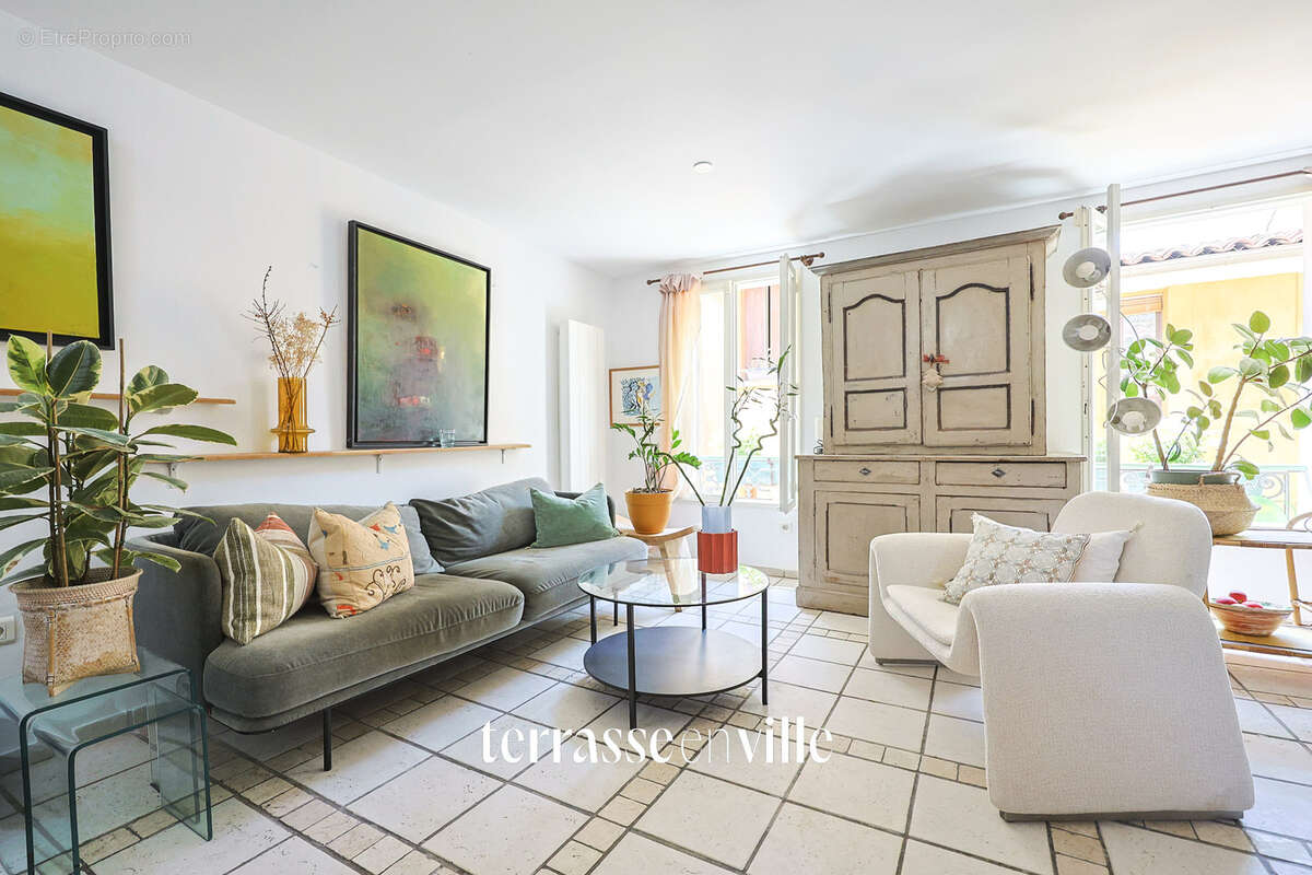 Appartement à AIX-EN-PROVENCE