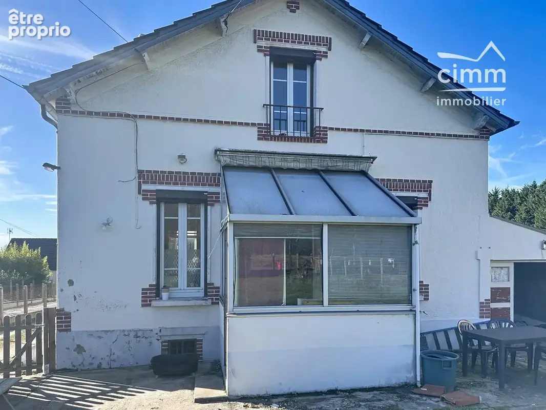 Maison 5 pièces 104 m² à vendre à Chalette-Sur-Loing (45120) - photo 2