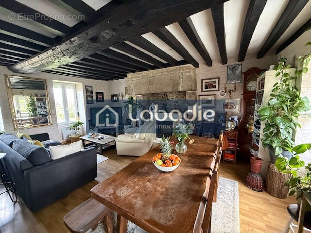 Maison à LA LANDE-PATRY