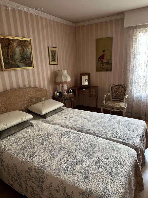 Appartement à SAINT-MAUR-DES-FOSSES