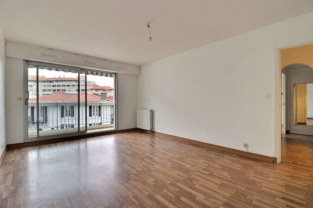 Appartement avec parking Biarritz 2 pièce(s) 55 m2 - photo 8