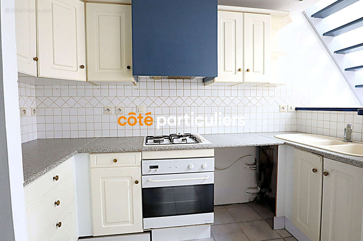 Appartement à ROQUEBRUNE-SUR-ARGENS