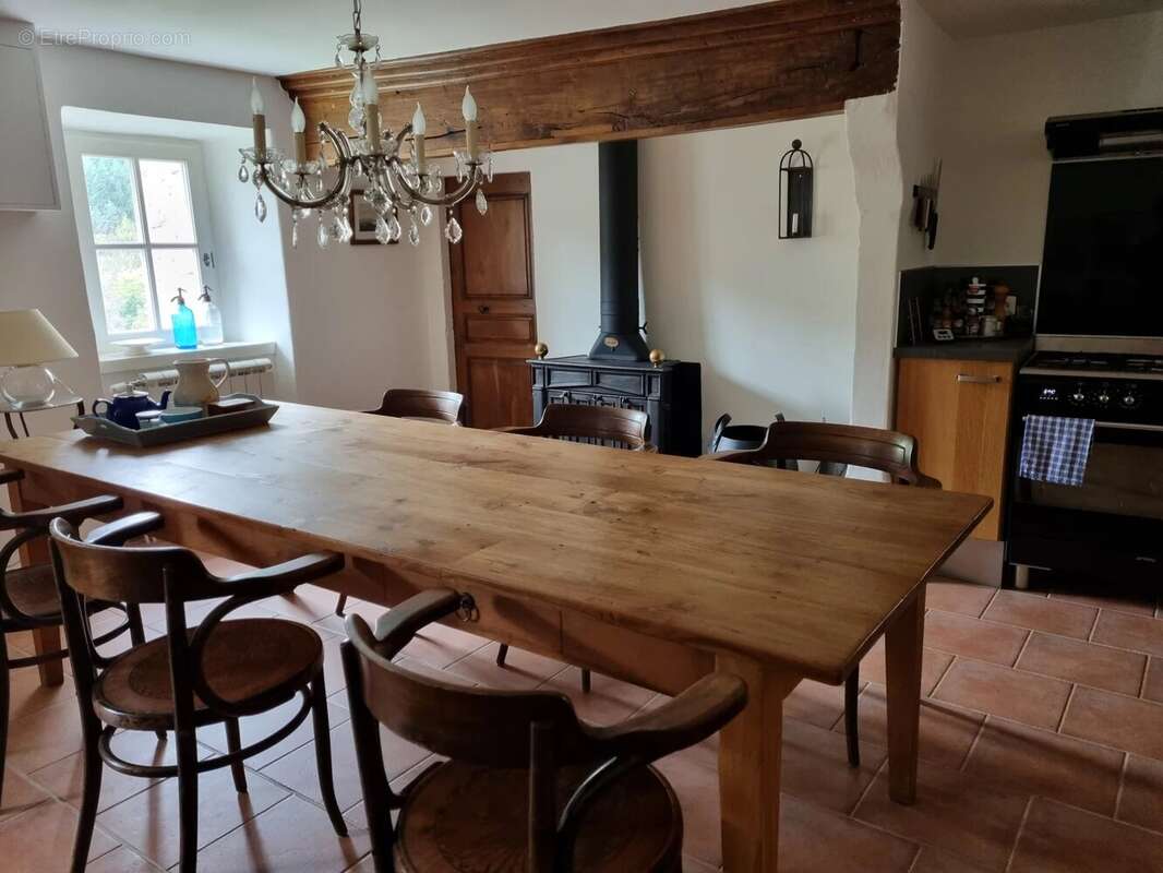 Appartement à PRIVAS