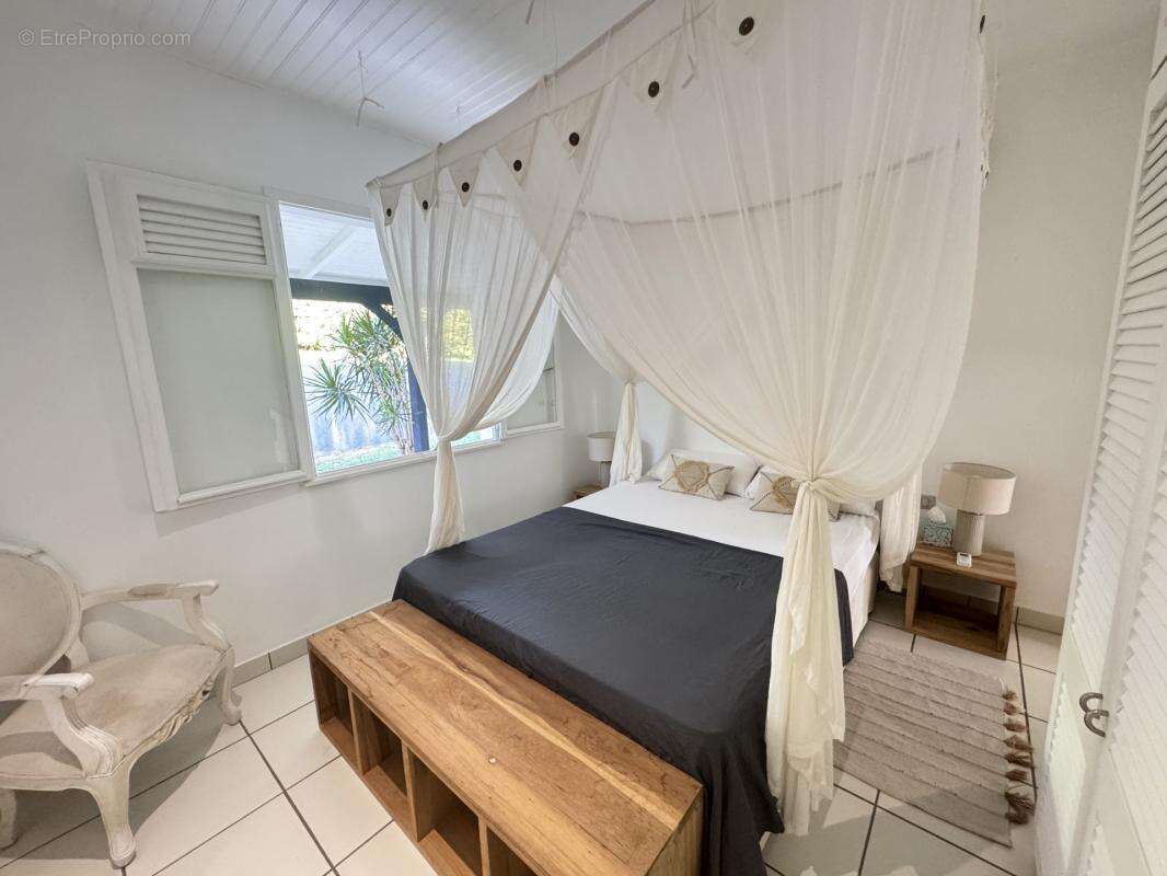 Maison à CASE-PILOTE