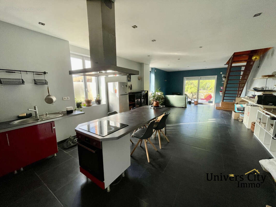 Maison à CORCOUE-SUR-LOGNE