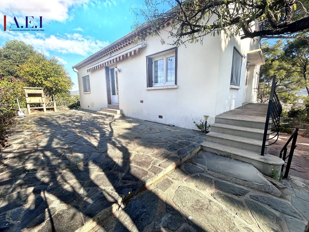 Maison à LA SEYNE-SUR-MER