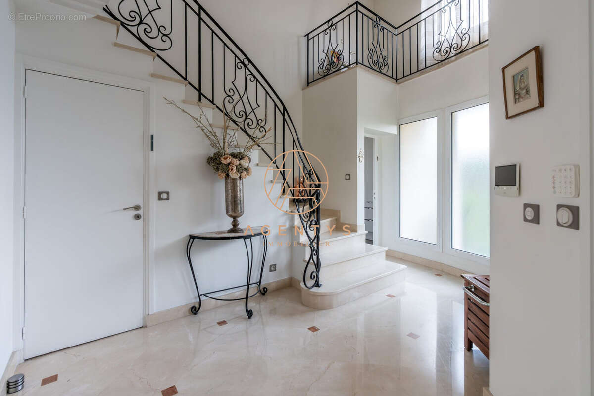 Maison à NOGENT-SUR-MARNE