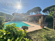 Maison à SAUSSET-LES-PINS