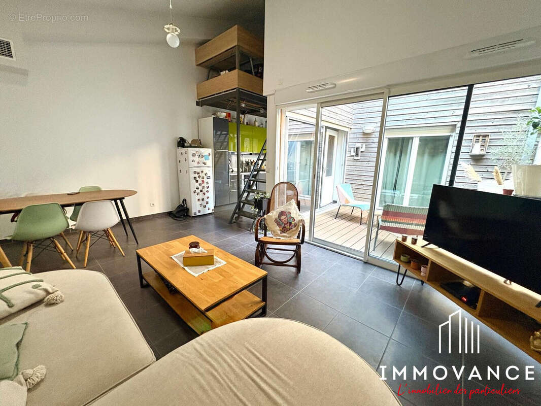 Appartement à TEYRAN