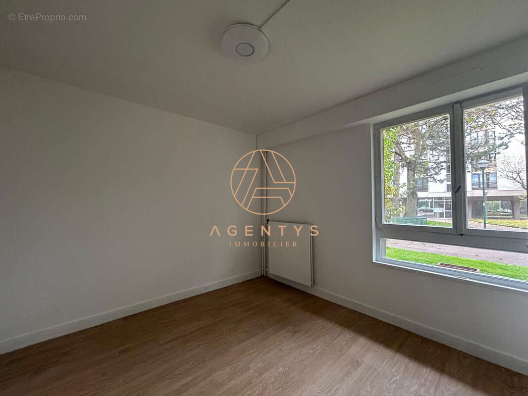 Appartement à NOGENT-SUR-MARNE