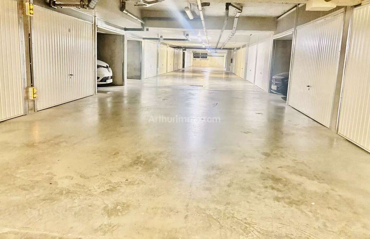 Appartement à VILLENEUVE-LOUBET