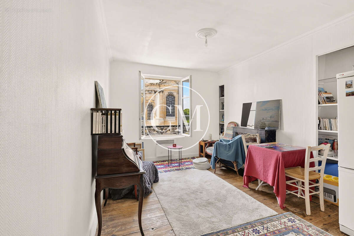 Appartement à VERSAILLES
