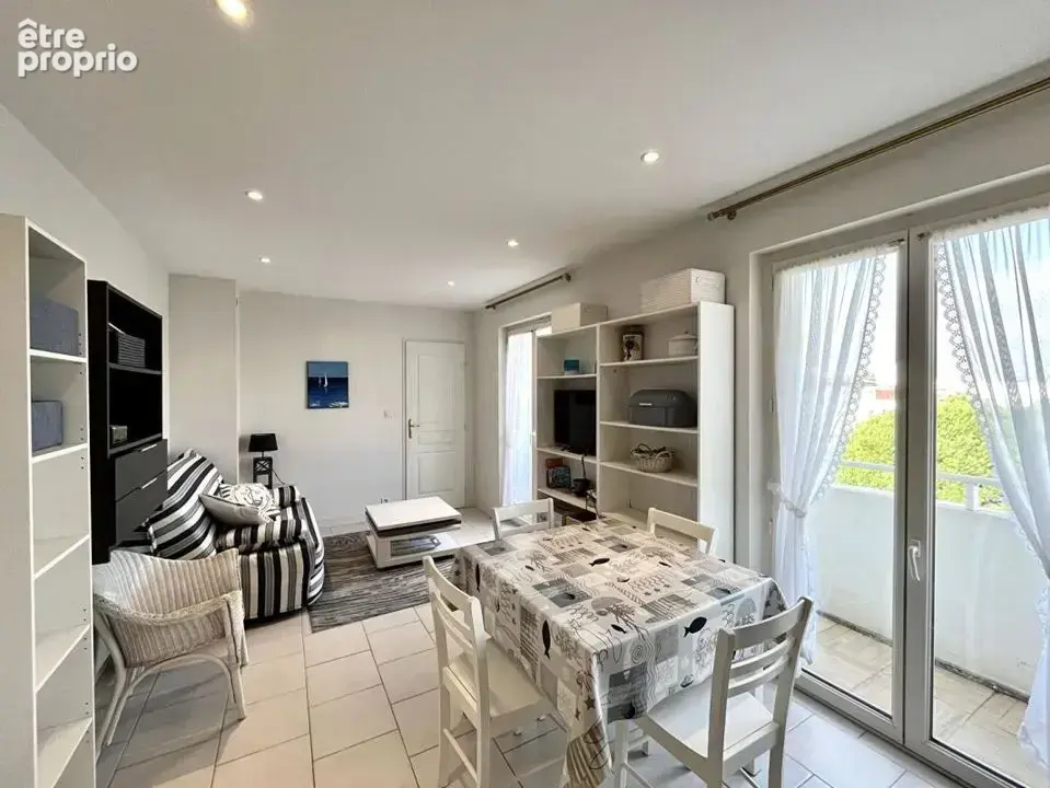 Appartement 2 pièces 29 m² à vendre à Royan (17200) - photo 4