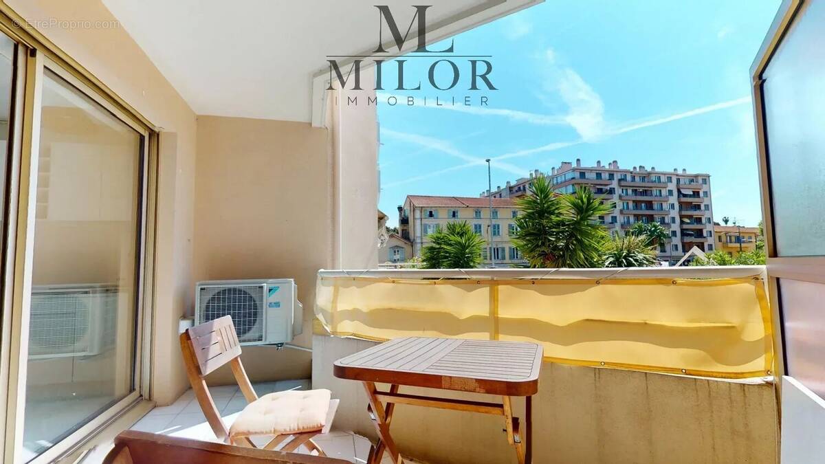 Appartement à CAGNES-SUR-MER