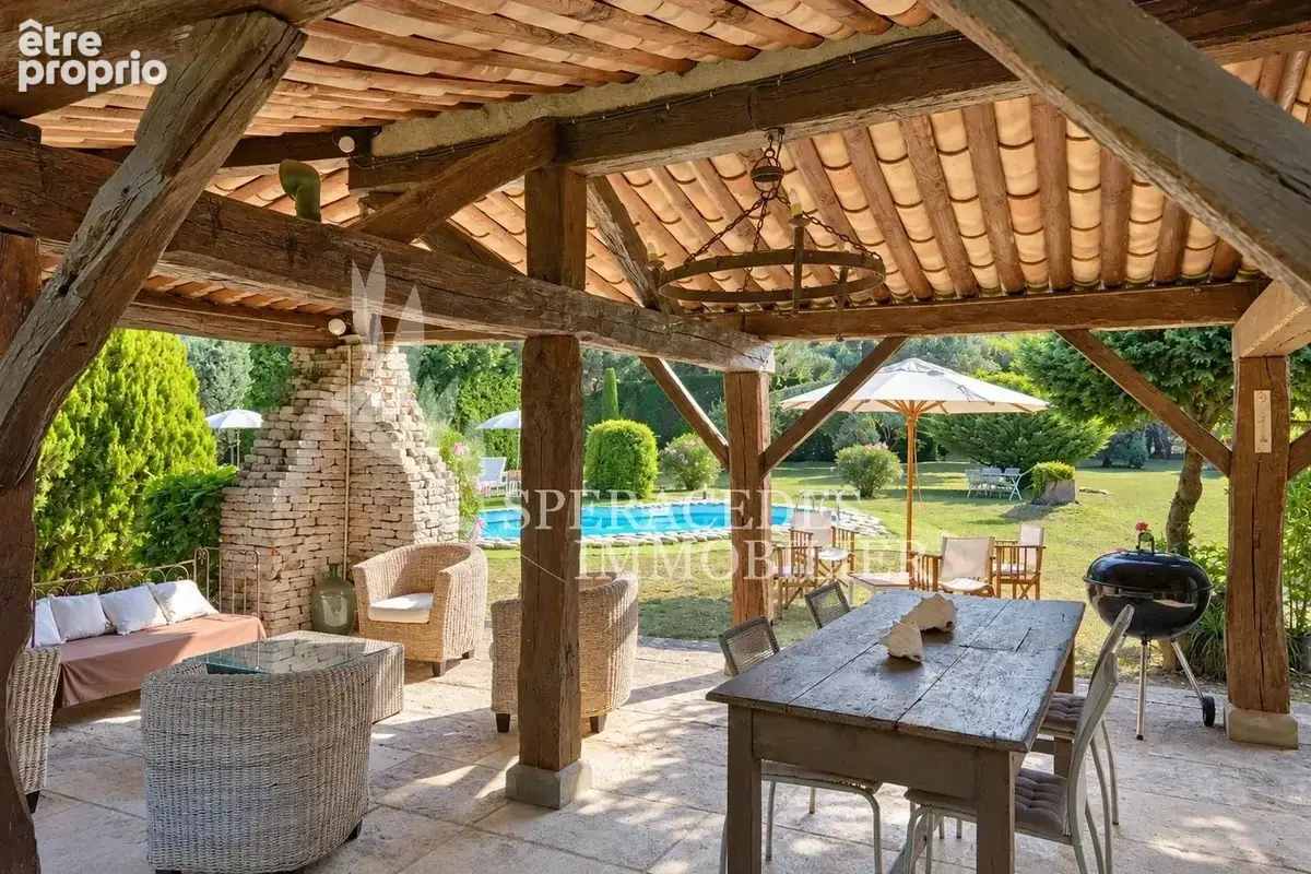 Saint-Vallier-de-Thiey - Superbe maison familiale - photo 13