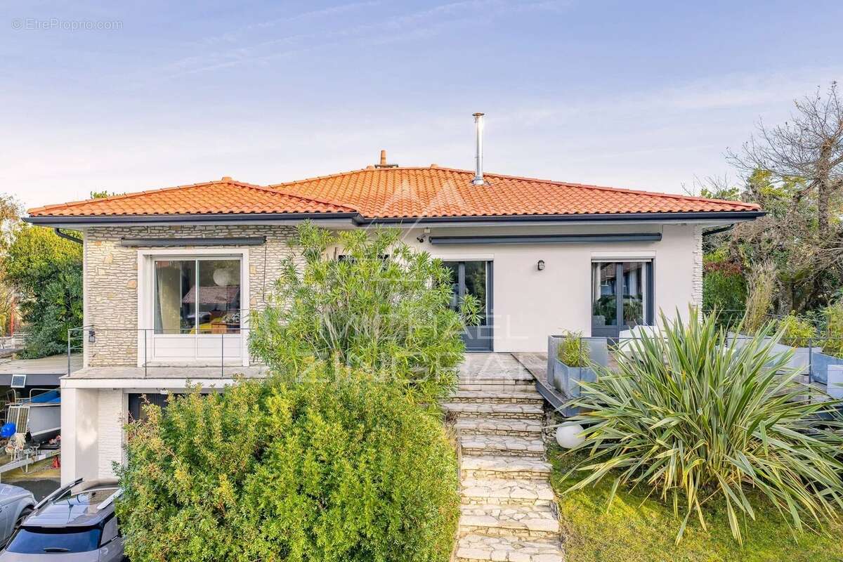 Maison à GUJAN-MESTRAS