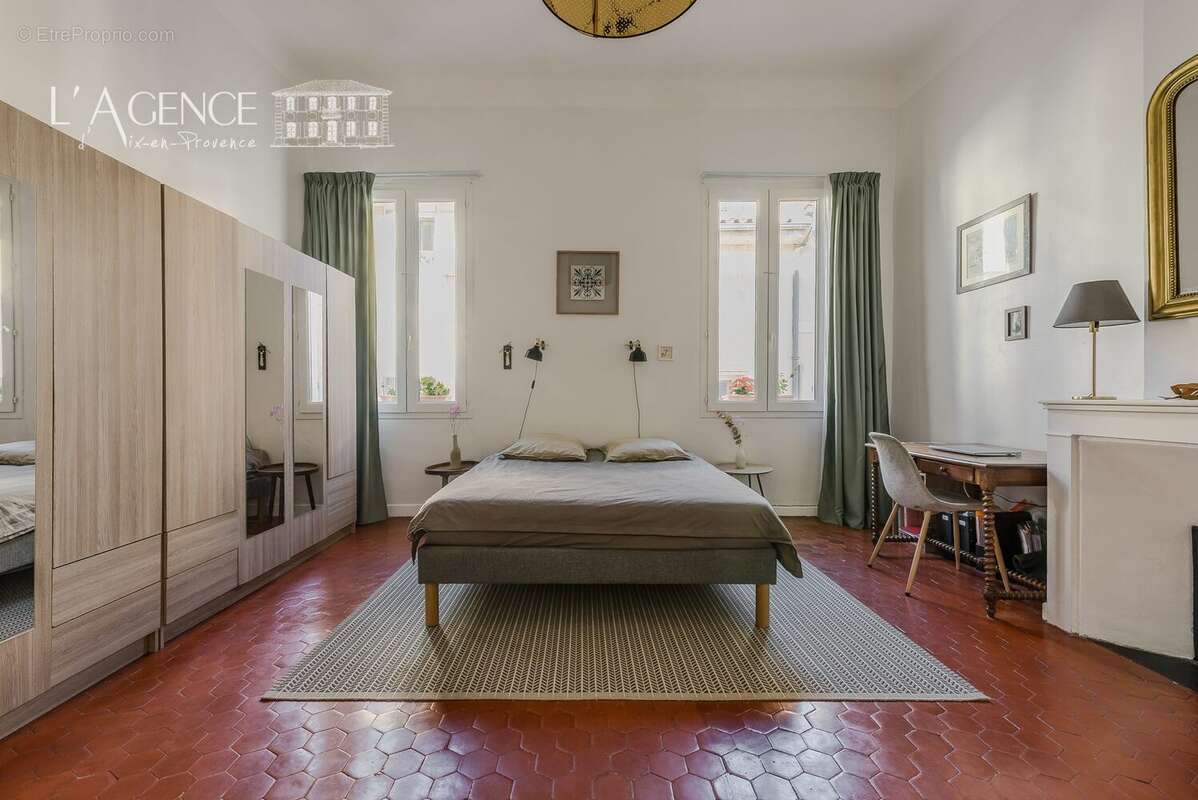 Appartement à AIX-EN-PROVENCE