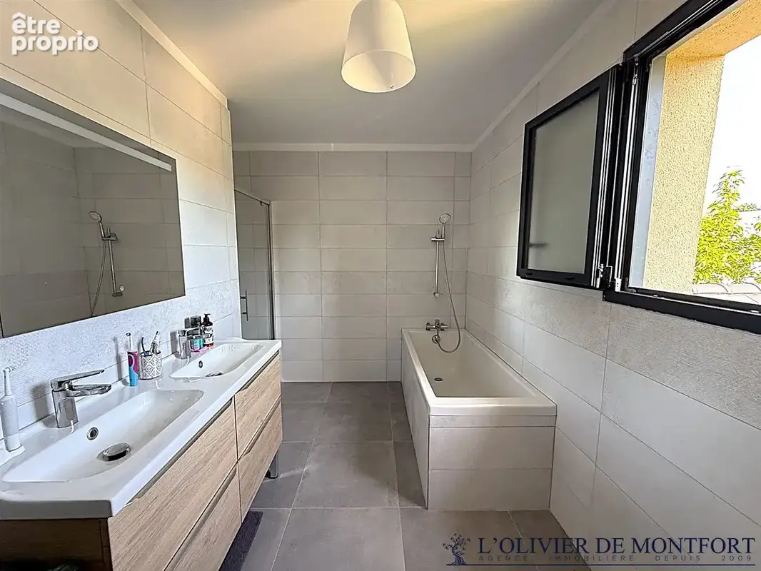 Maison individuelle de 6 pièce(s) d'environ 160 m² au sol - photo 11