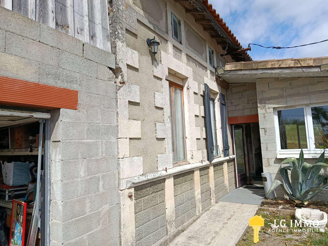 Maison rénovée avec dépendances au calme - photo 15